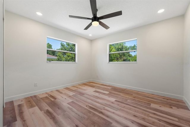 5609 VALLEY OAK ROAD, Orlando, FL 32808