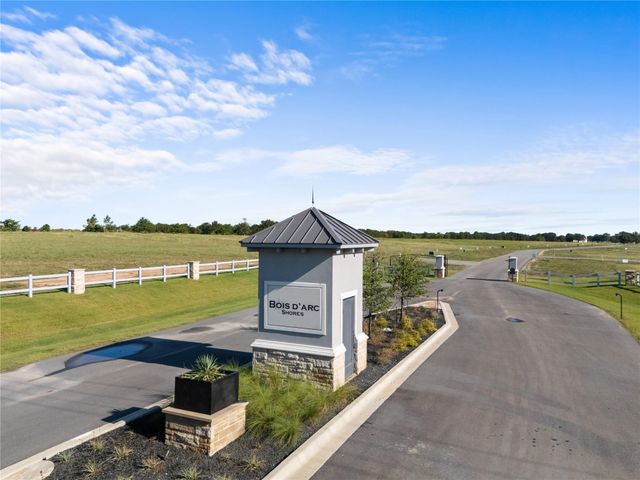 515 Shoreline Drive, Dodd City, TX 75438