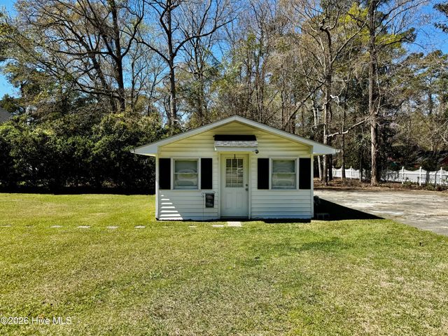 200 Elm Street, Whiteville, NC 28472