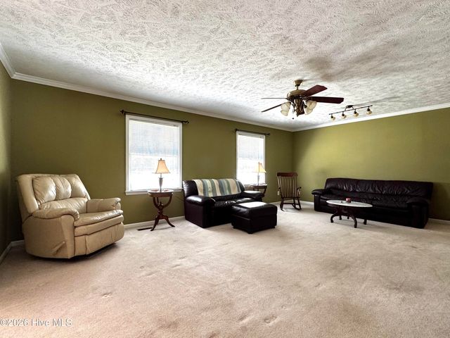 200 Elm Street, Whiteville, NC 28472