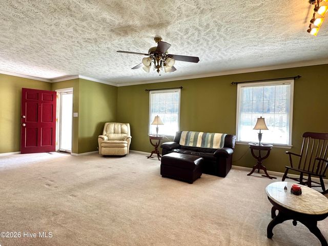 200 Elm Street, Whiteville, NC 28472