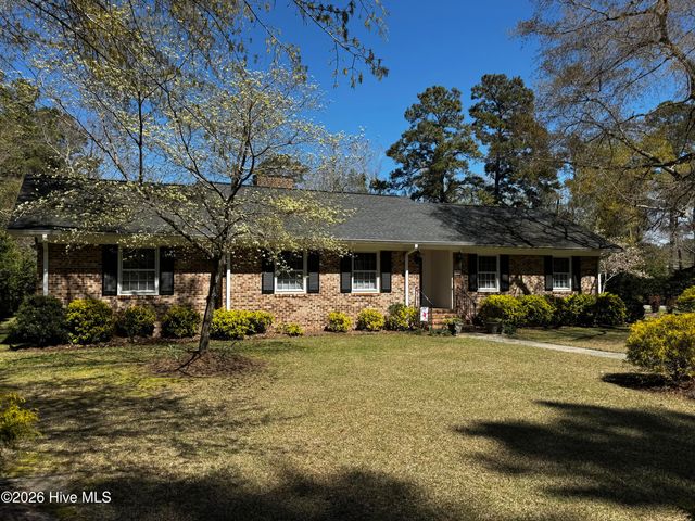 200 Elm Street, Whiteville, NC 28472