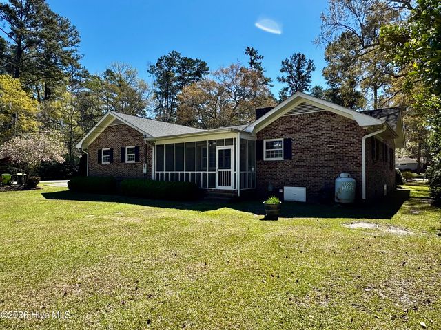200 Elm Street, Whiteville, NC 28472