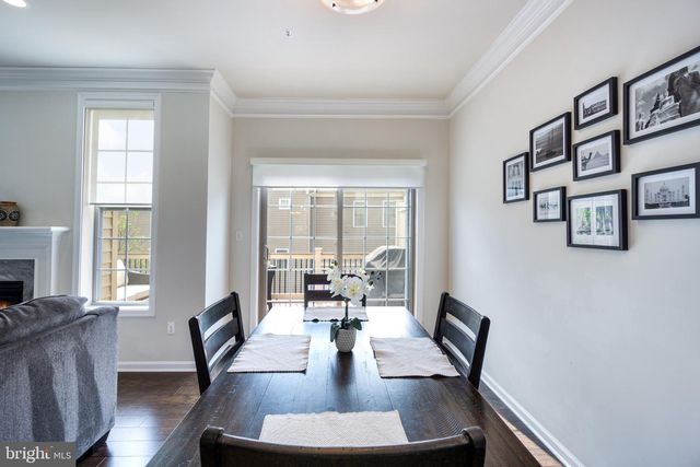22503 NAUGATUCK SQ, Ashburn, VA 20148