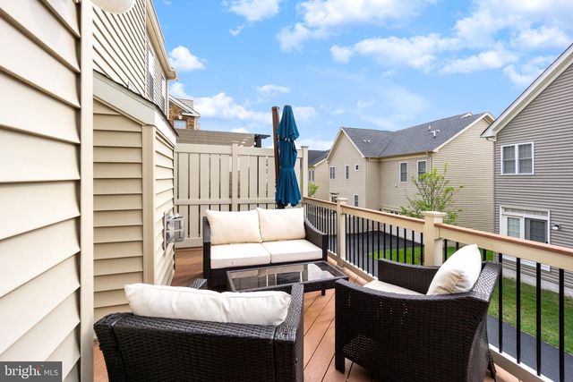 22503 NAUGATUCK SQ, Ashburn, VA 20148
