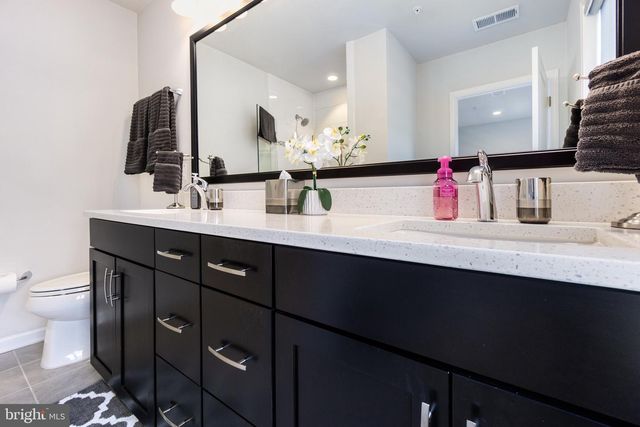 22503 NAUGATUCK SQ, Ashburn, VA 20148