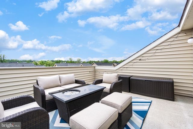 22503 NAUGATUCK SQ, Ashburn, VA 20148