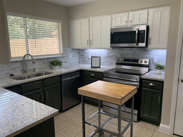 21022 Waymare Lane, Spring, TX 77388