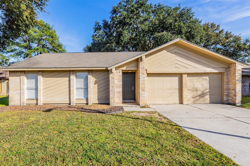21022 Waymare Lane, Spring, TX 77388