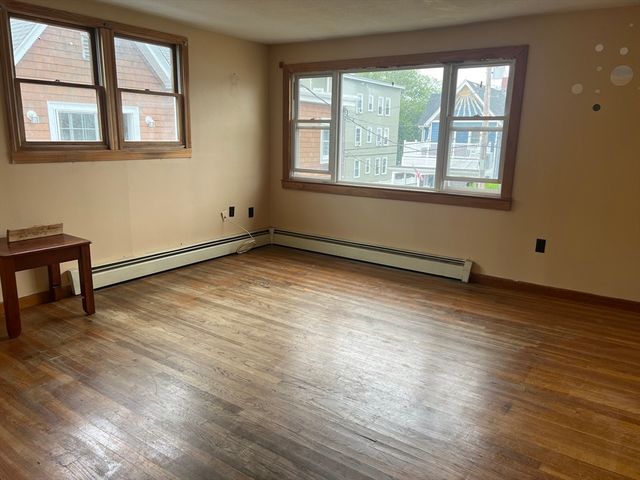 35 Pearl Ave 2, Winthrop, MA 02152