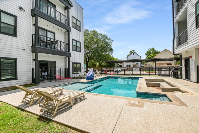3101 Govalle Ave 209, Austin, TX 78702