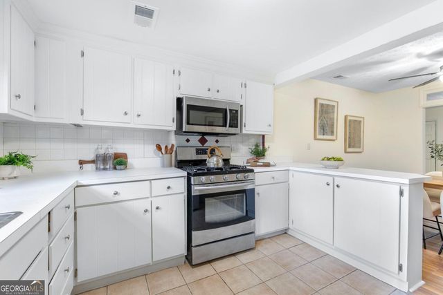 2844 Cardo Drive NW, Atlanta, GA 30318