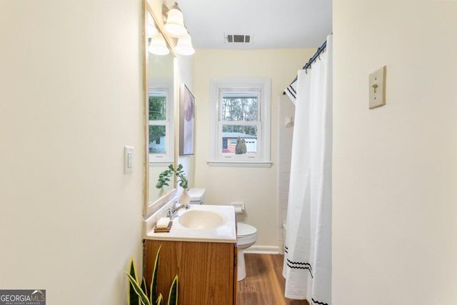 2844 Cardo Drive NW, Atlanta, GA 30318