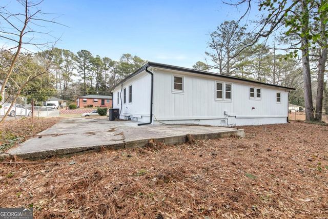 2844 Cardo Drive NW, Atlanta, GA 30318