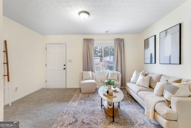 2844 Cardo Drive NW, Atlanta, GA 30318