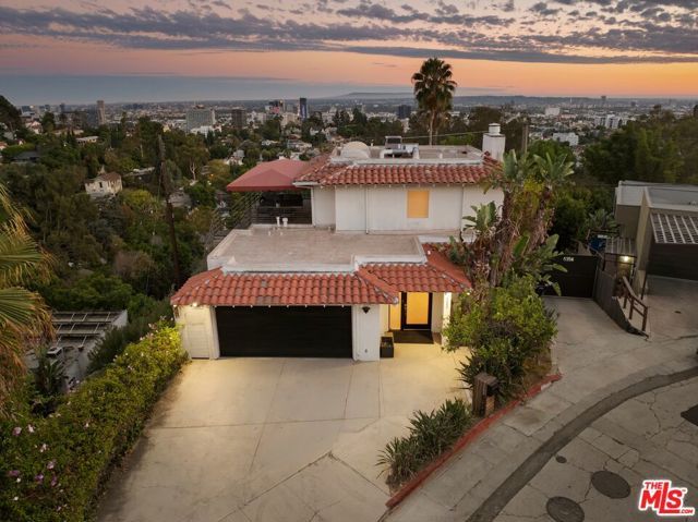 6350 Bryn Mawr Drive, Los Angeles, CA 90068