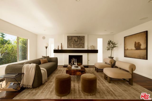 6350 Bryn Mawr Drive, Los Angeles, CA 90068