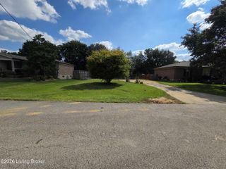 7207 Alameter Ct, Louisville, KY 40258