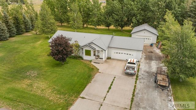 680 N 2780 E, St Anthony, ID 83445