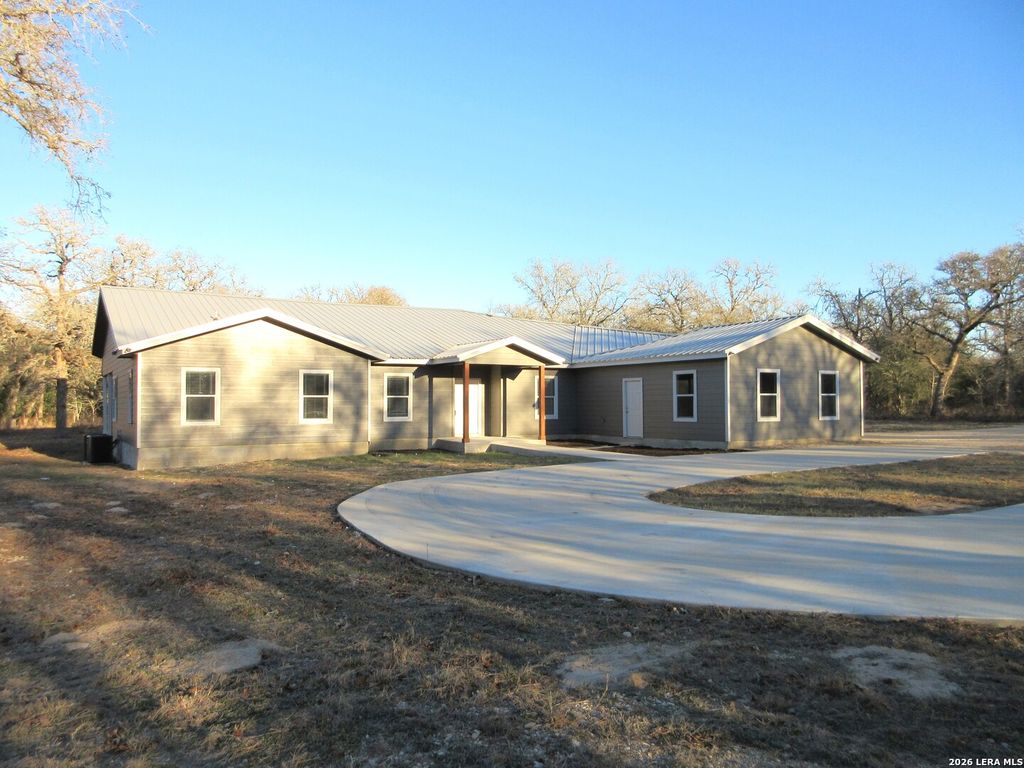 7442 Fm 1117, Seguin, TX 78155