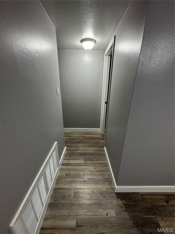 741 Ridgeside Drive A, Ballwin, MO 63021