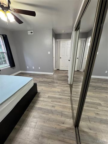 741 Ridgeside Drive A, Ballwin, MO 63021