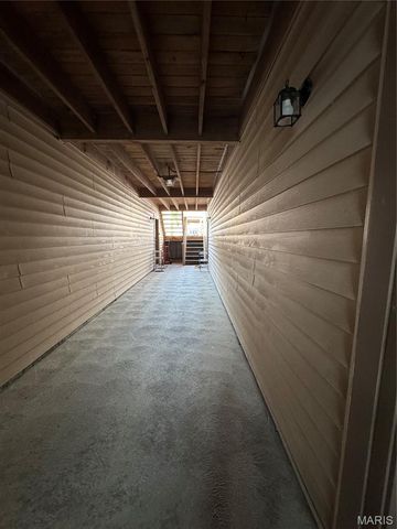 741 Ridgeside Drive A, Ballwin, MO 63021