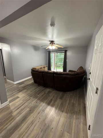 741 Ridgeside Drive A, Ballwin, MO 63021