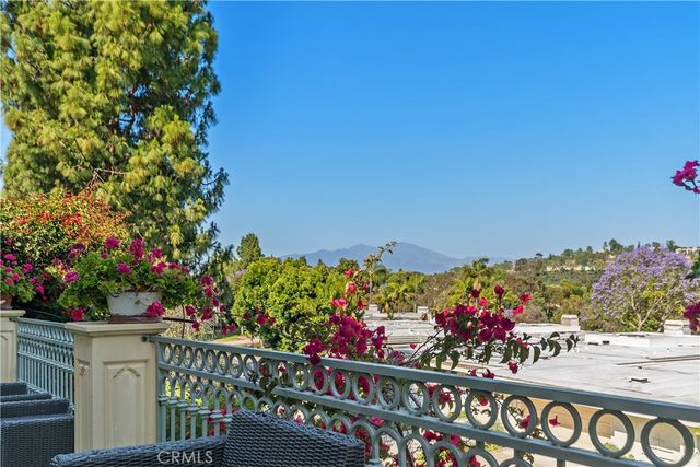 5587 Via Dicha B, Laguna Woods, CA 92637