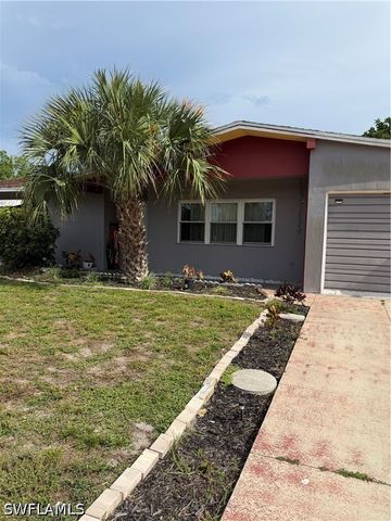 1506 Grandale ST, Lehigh Acres, FL 33936