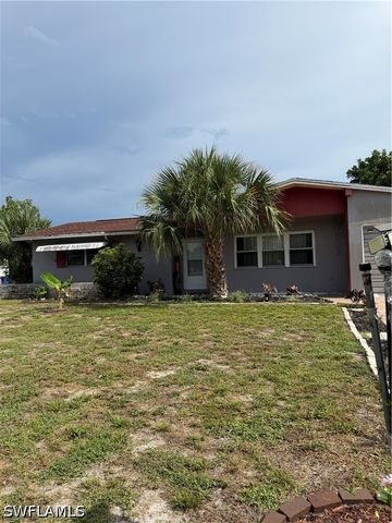 1506 Grandale ST, Lehigh Acres, FL 33936
