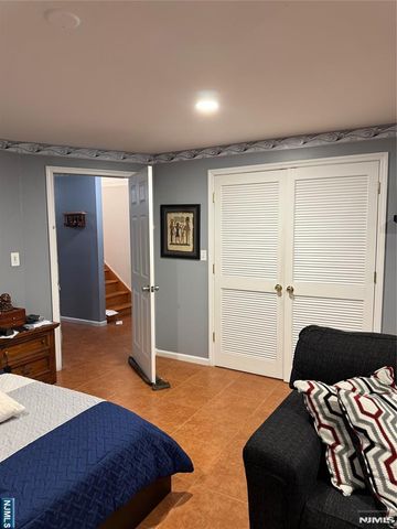 598 Broad Street, Carlstadt, NJ 07072