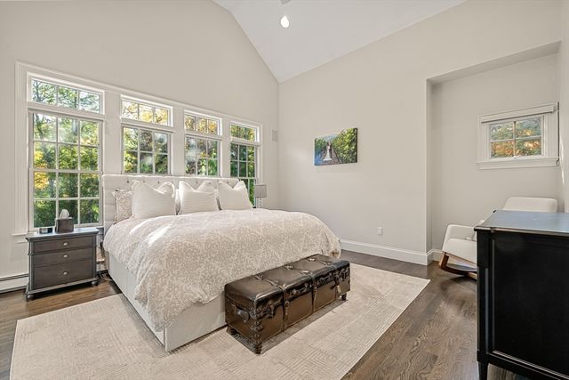 120 Deerfield Ln, Hanover, MA 02339