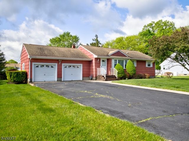 55 New Amwell Rd, Hillsborough Twp., NJ 08844