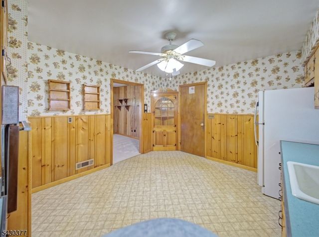 55 New Amwell Rd, Hillsborough Twp., NJ 08844