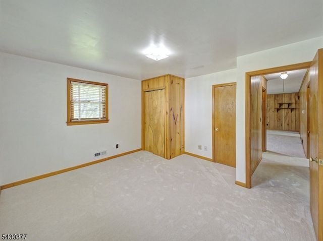 55 New Amwell Rd, Hillsborough Twp., NJ 08844