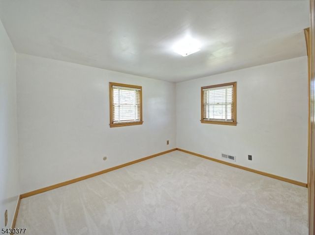 55 New Amwell Rd, Hillsborough Twp., NJ 08844