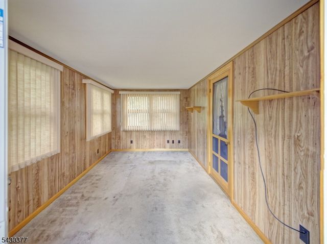55 New Amwell Rd, Hillsborough Twp., NJ 08844