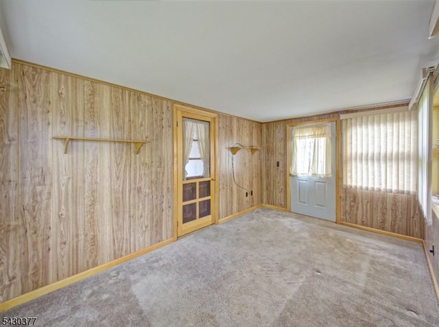 55 New Amwell Rd, Hillsborough Twp., NJ 08844