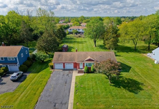 55 New Amwell Rd, Hillsborough Twp., NJ 08844