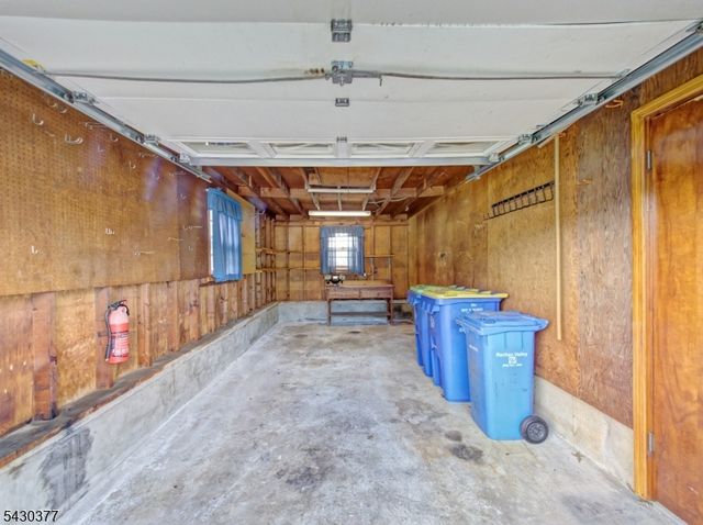 55 New Amwell Rd, Hillsborough Twp., NJ 08844