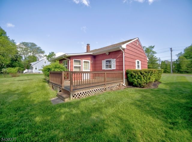 55 New Amwell Rd, Hillsborough Twp., NJ 08844