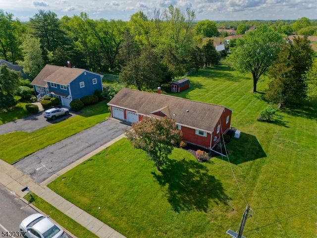 55 New Amwell Rd, Hillsborough Twp., NJ 08844