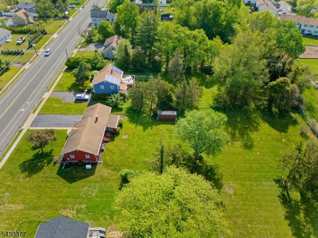 55 New Amwell Rd, Hillsborough Twp., NJ 08844