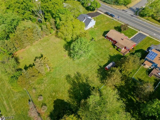 55 New Amwell Rd, Hillsborough Twp., NJ 08844