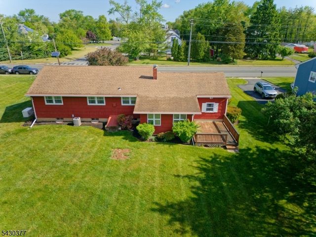 55 New Amwell Rd, Hillsborough Twp., NJ 08844