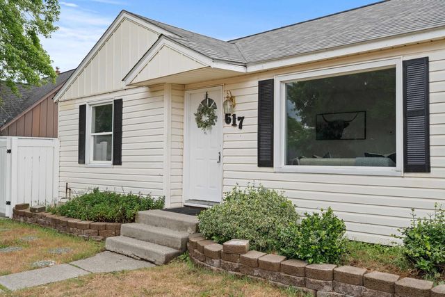 617 E Garland Ave, Spokane, WA 99207