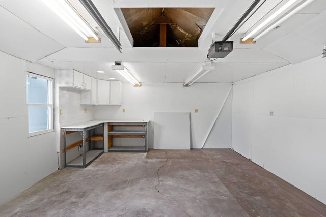 617 E Garland Ave, Spokane, WA 99207