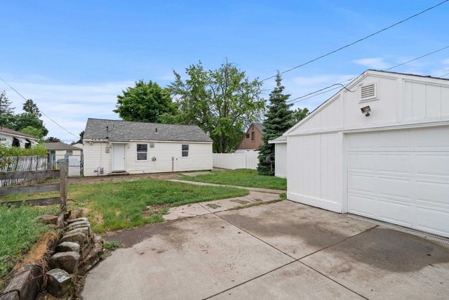 617 E Garland Ave, Spokane, WA 99207