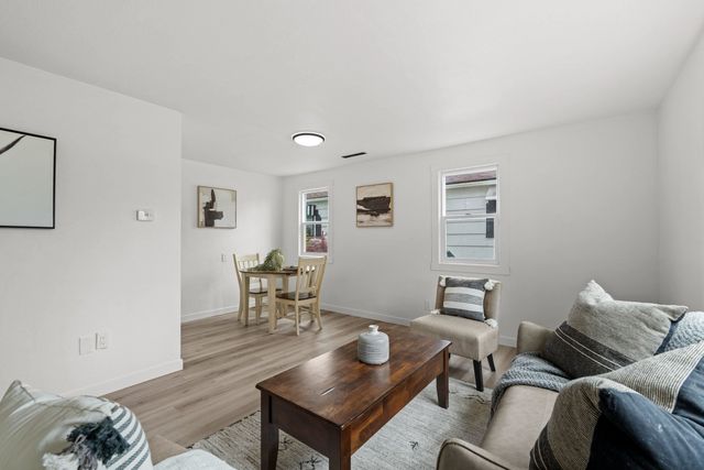 617 E Garland Ave, Spokane, WA 99207
